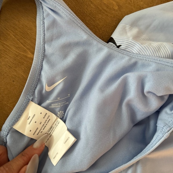 Nike Women's Blue One-Piece Swimsuit size M - Picture 4 of 5